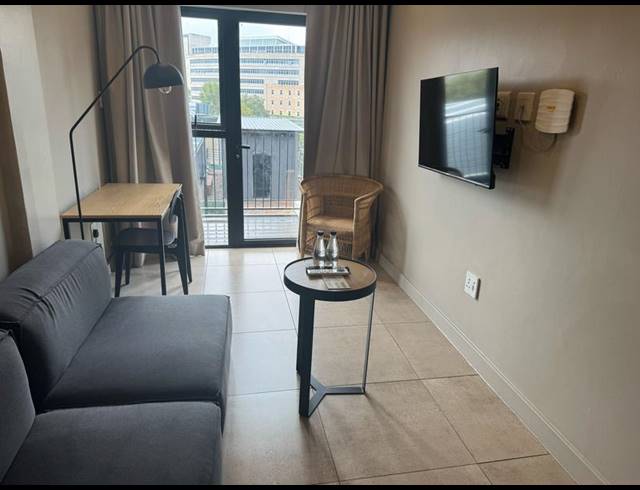 1 BEDROOM APARTMENT FOR SALE IN SANDTON CBD